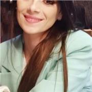 Insegnare è la mia passione. tengo corsi di lingua inglese e tedesca, adottando una metodologia differente a seconda dei corsisti